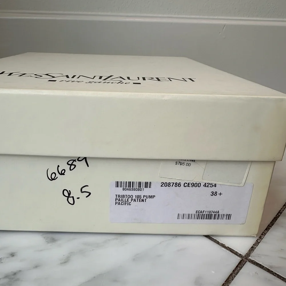 SOLD!  YSL Pump 38.5 - Picture 7 of 8